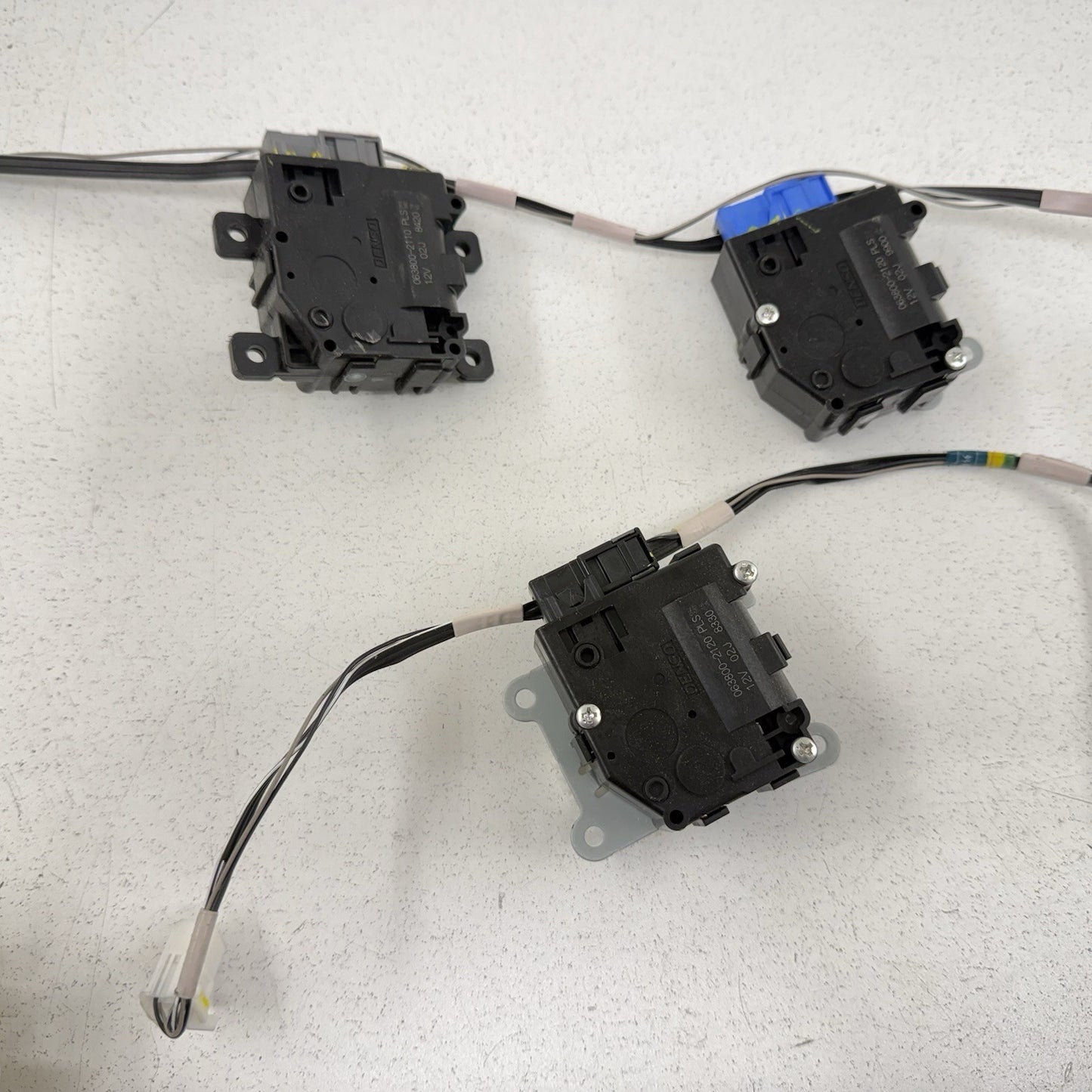 21-26 Lexus IS350 HVAC Box Heater Flap Motor Air Mix Actuator Set OEM