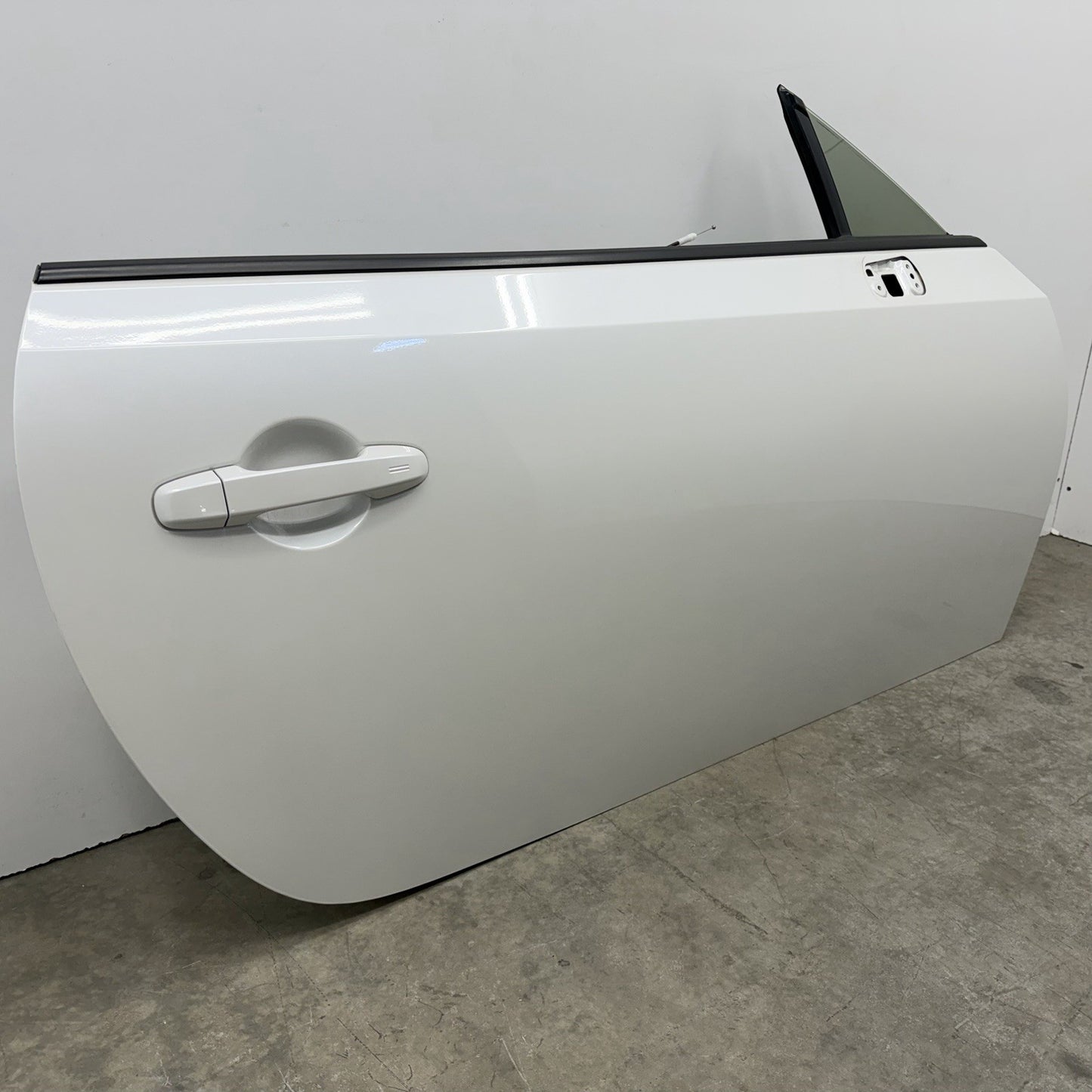 13-20 Subaru BRZ Passenger Right Door Shell Complete With Glass Satin White OEM