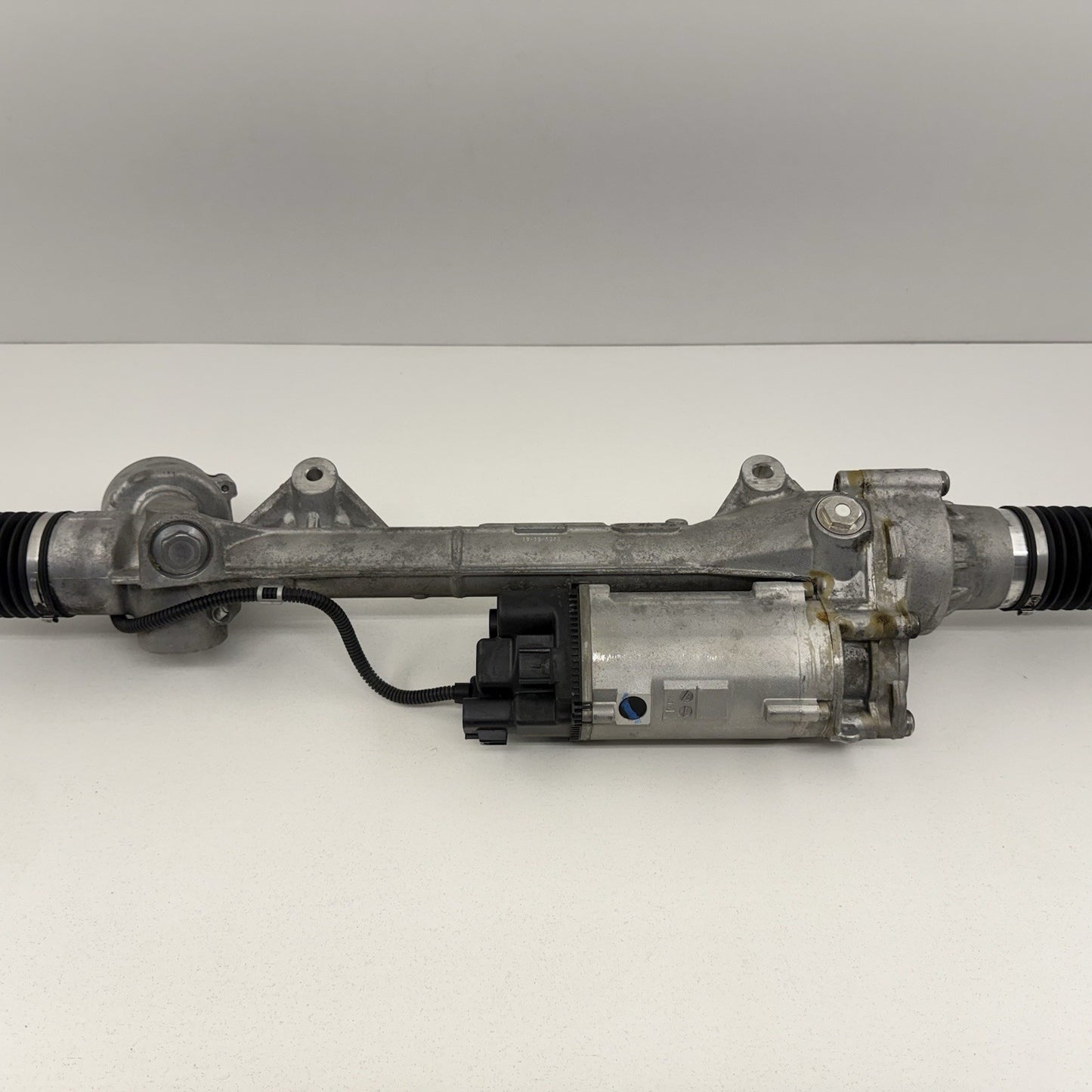 19-24 Chevrolet Camaro SS Electronic Steering Gear Box Rack And Pinion OEM