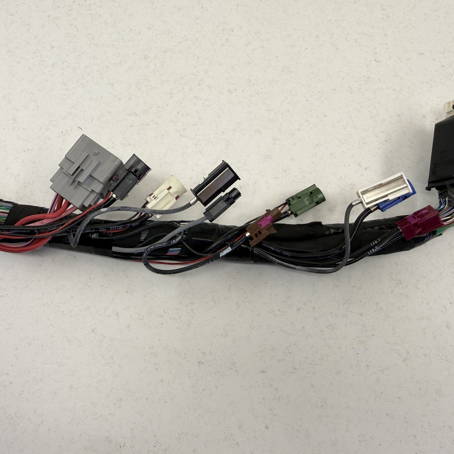 2022-2024 Rivian R1S Dashboard Instrument Panel Wiring Harness PT00417192-D OEM