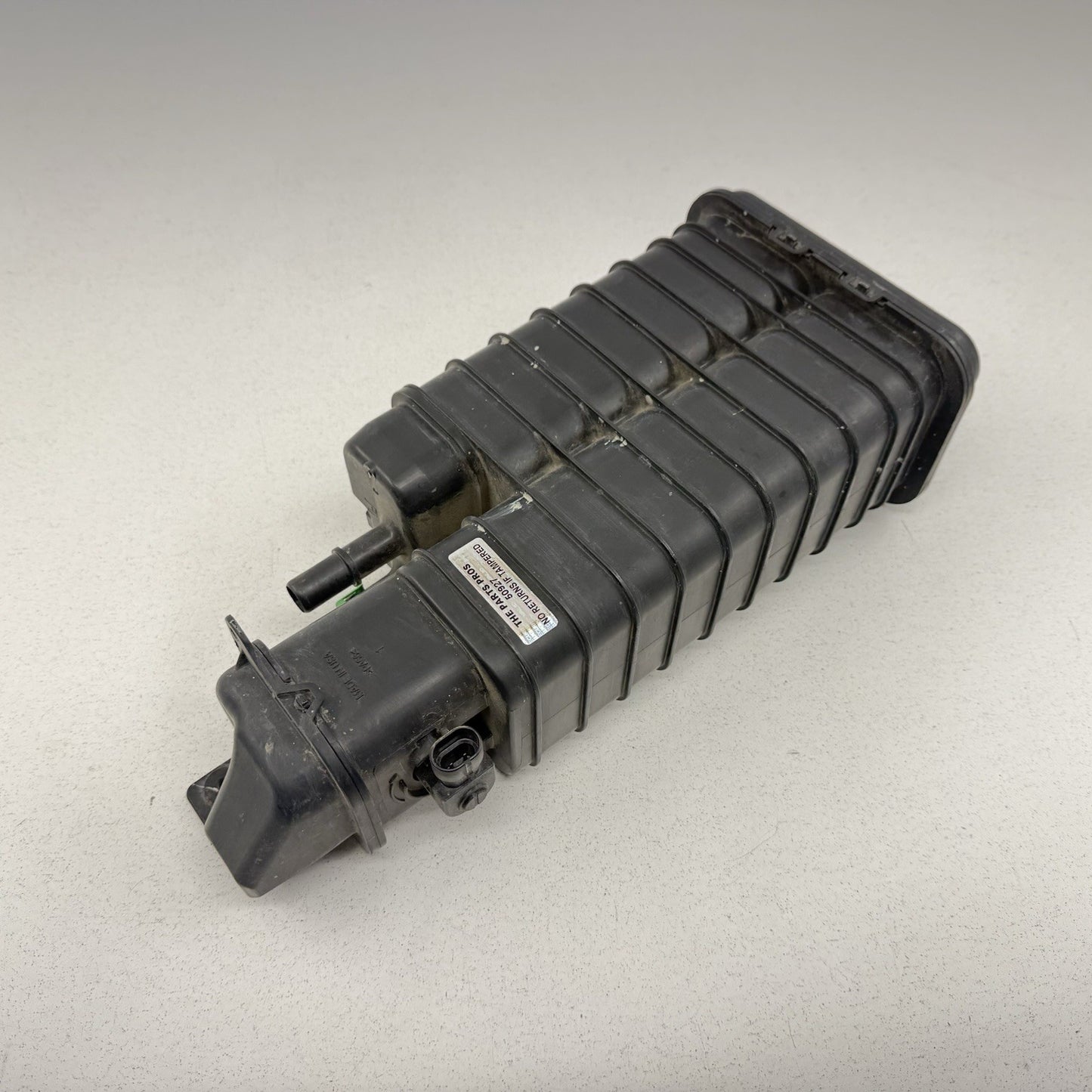 11-15 Chevrolet Camaro SS ZL1 Fuel Evap Vapor Charcoal Emission Canister OEM