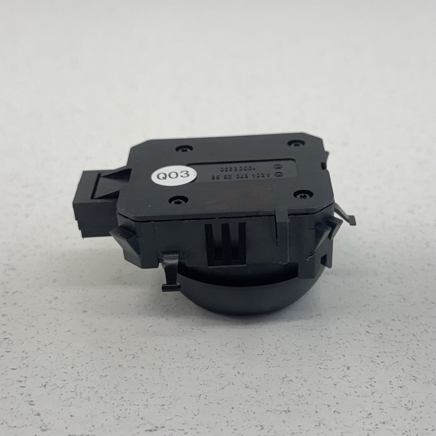 10-16 Mercedes W212 E350 Passenger Right Front Seat Lumbar Control Switch OEM