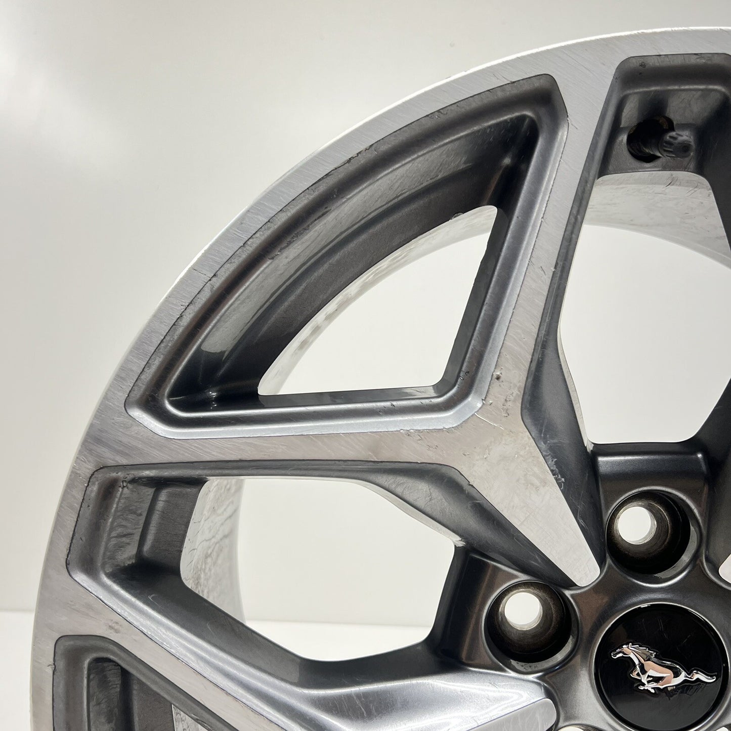 2024 FORD MUSTANG GT PERFORMANCE PACK REAR WHEEL RIM 19x9.5 +52.5 FACTORY OEM