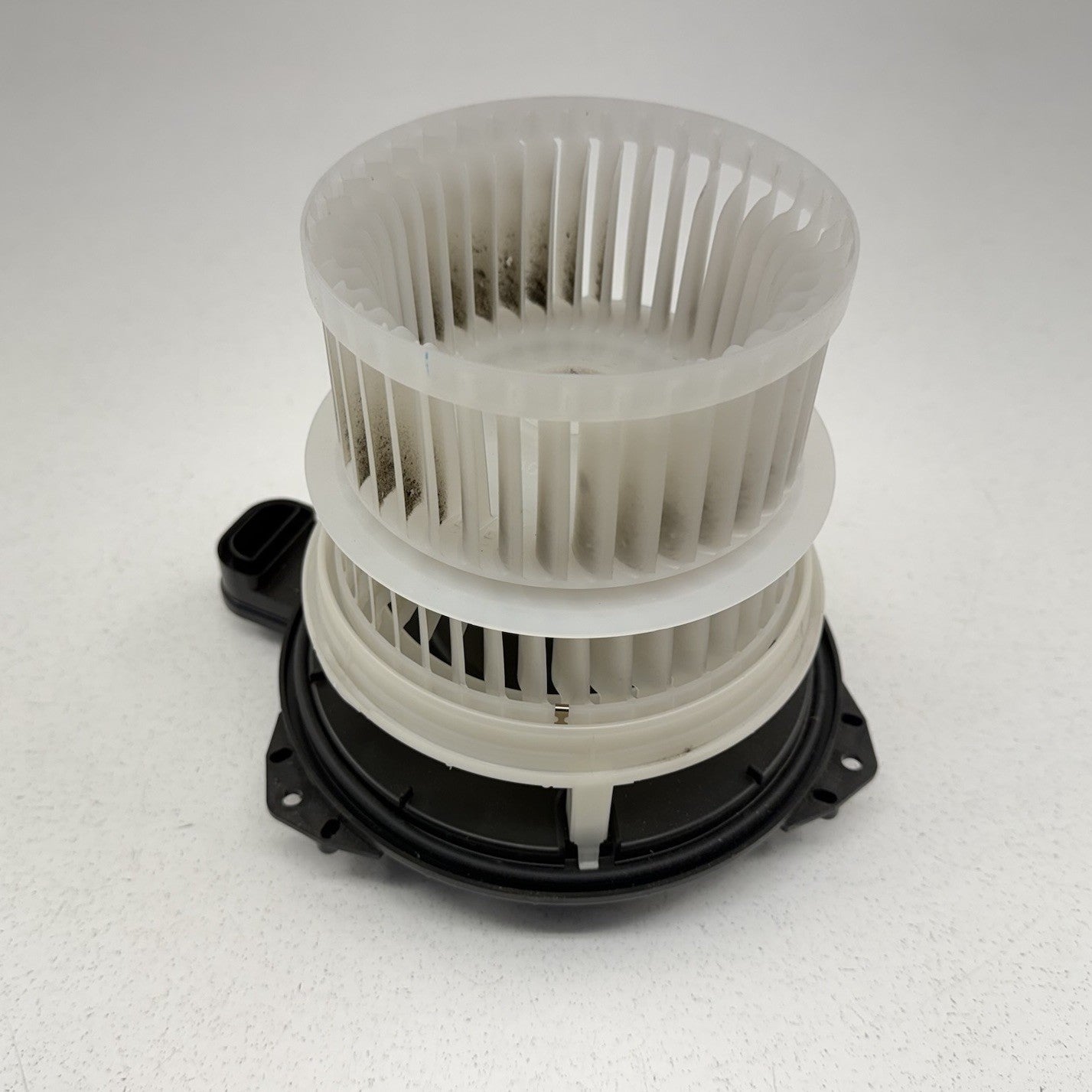 17-22 Toyota Prius Prime AC Air Temperature Fan Blower Motor 87103-0E090 OEM
