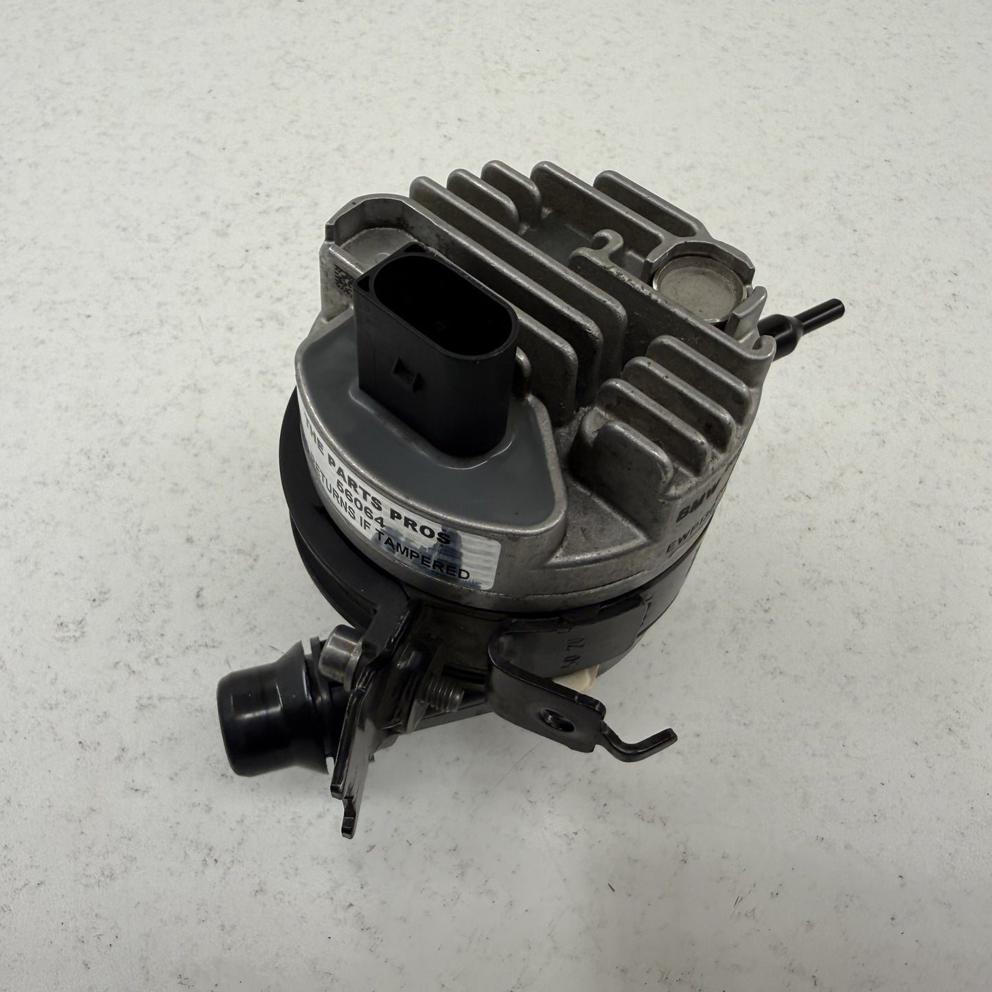 2021-2026 BMW M2 M3 M4 G80 G82 G87 S58 Auxiliary Coolant Water Pump 5A30246 OEM