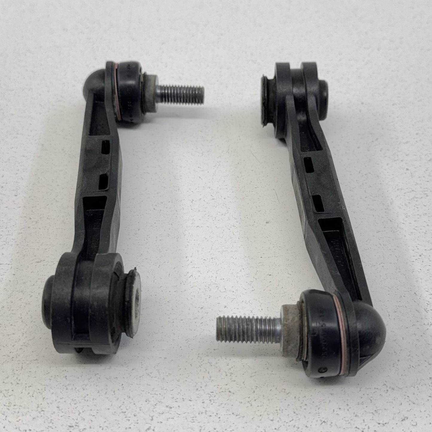 18-24 BMW G01 G02 X3 X4 Rear Stabilizer Sway Bar End Link Pair Left & Right OEM