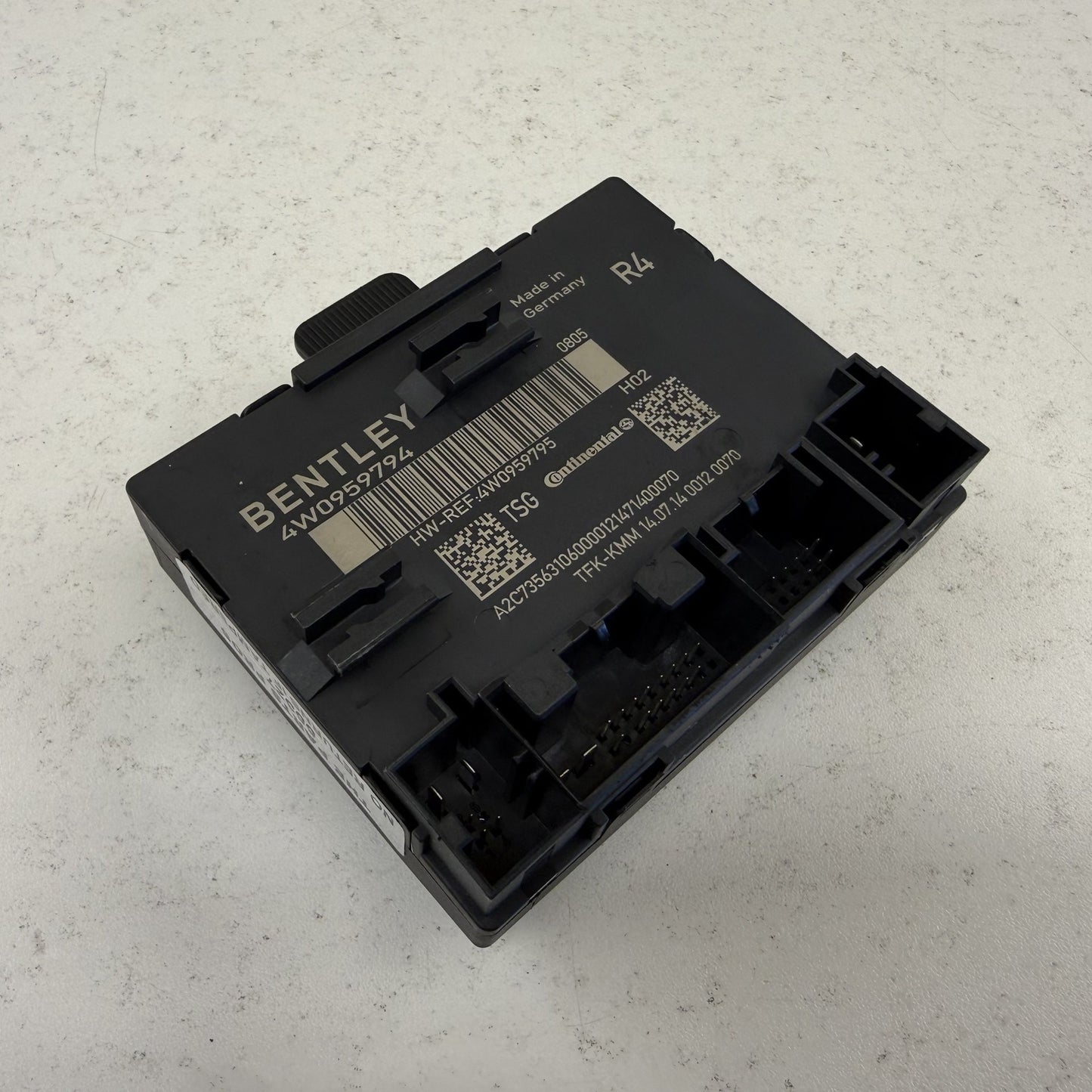 2014-2018 Bentley Flying Spur Right Rear Door Control Module 4W0959794 OEM