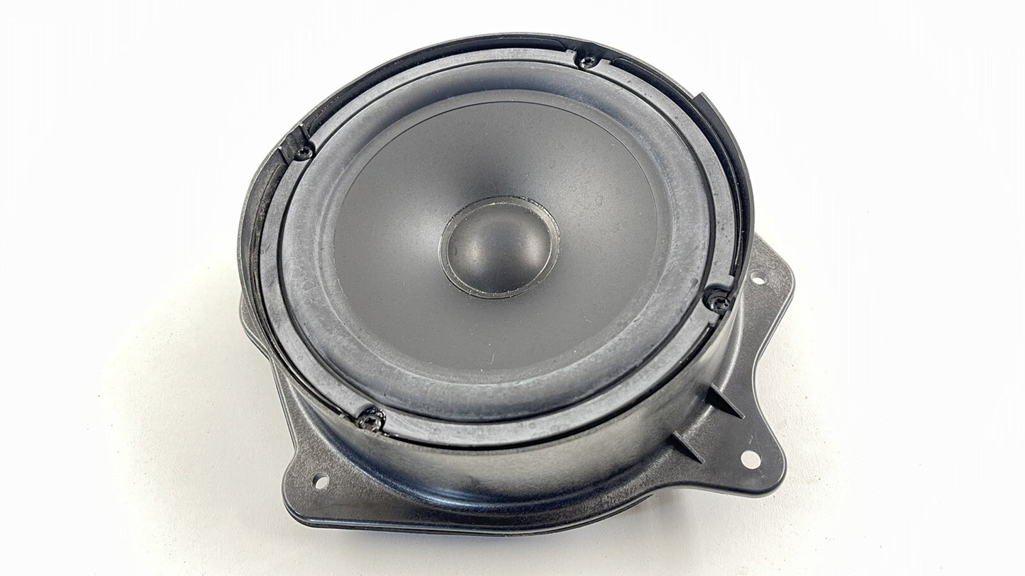 10-13 MERCEDES BENZ W221 S CLASS LEFT OR RIGHT REAR DOOR SPEAKER 2218208002 OEM