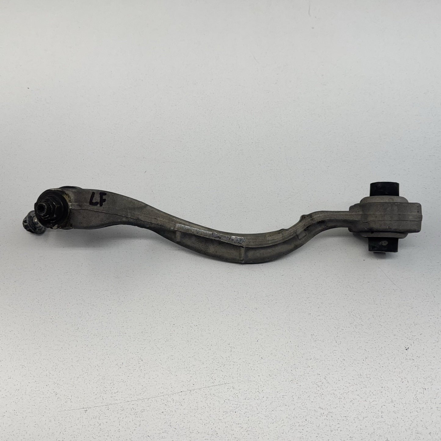 12-18 Mercedes W218 CLS550 RWD Driver Left Front Control Arm Suspension Pair OEM