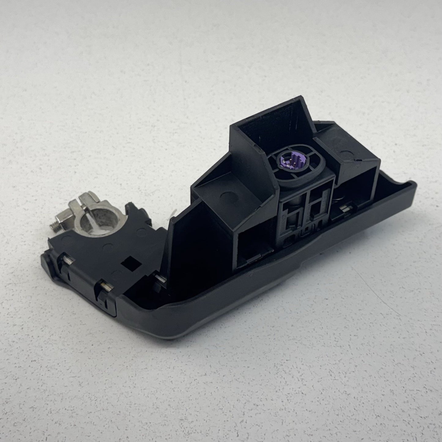 08-15 Audi TT Battery Cut Off Fuse Overload Protection Trip 4F0915519 OEM