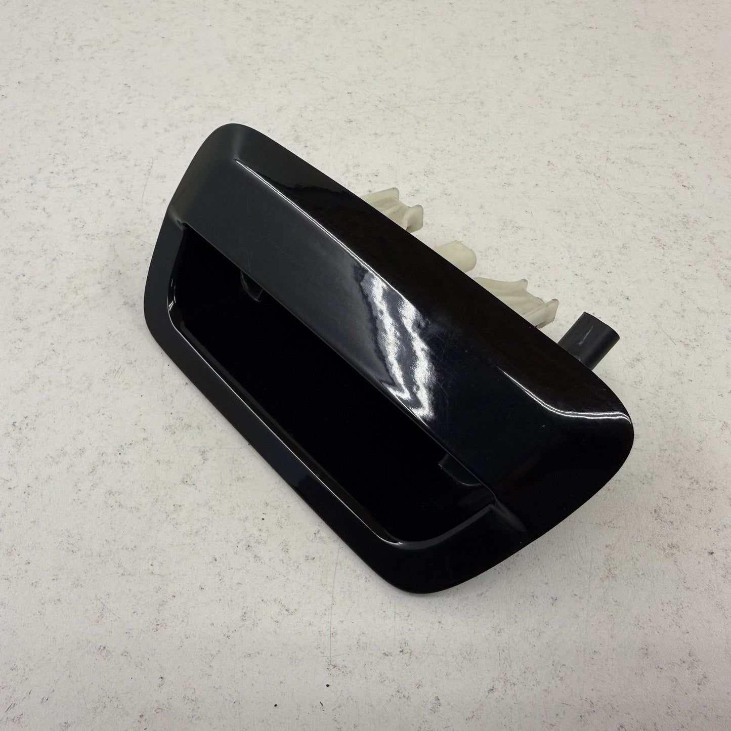 2017-2023 Dodge Durango Rear Trunk Tailgate Exterior Release Handle OEM