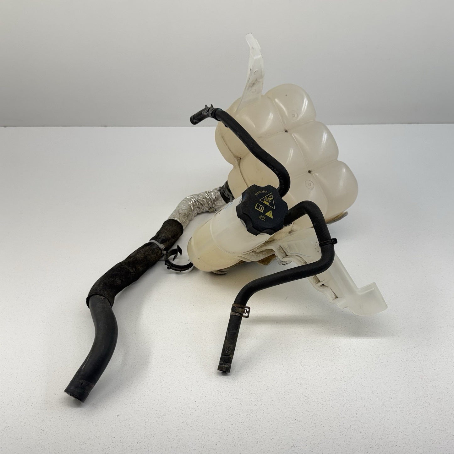 19-24 Ram 2500 3500 Coolant Reservoir Overflow Expansion Tank Bottle OEM