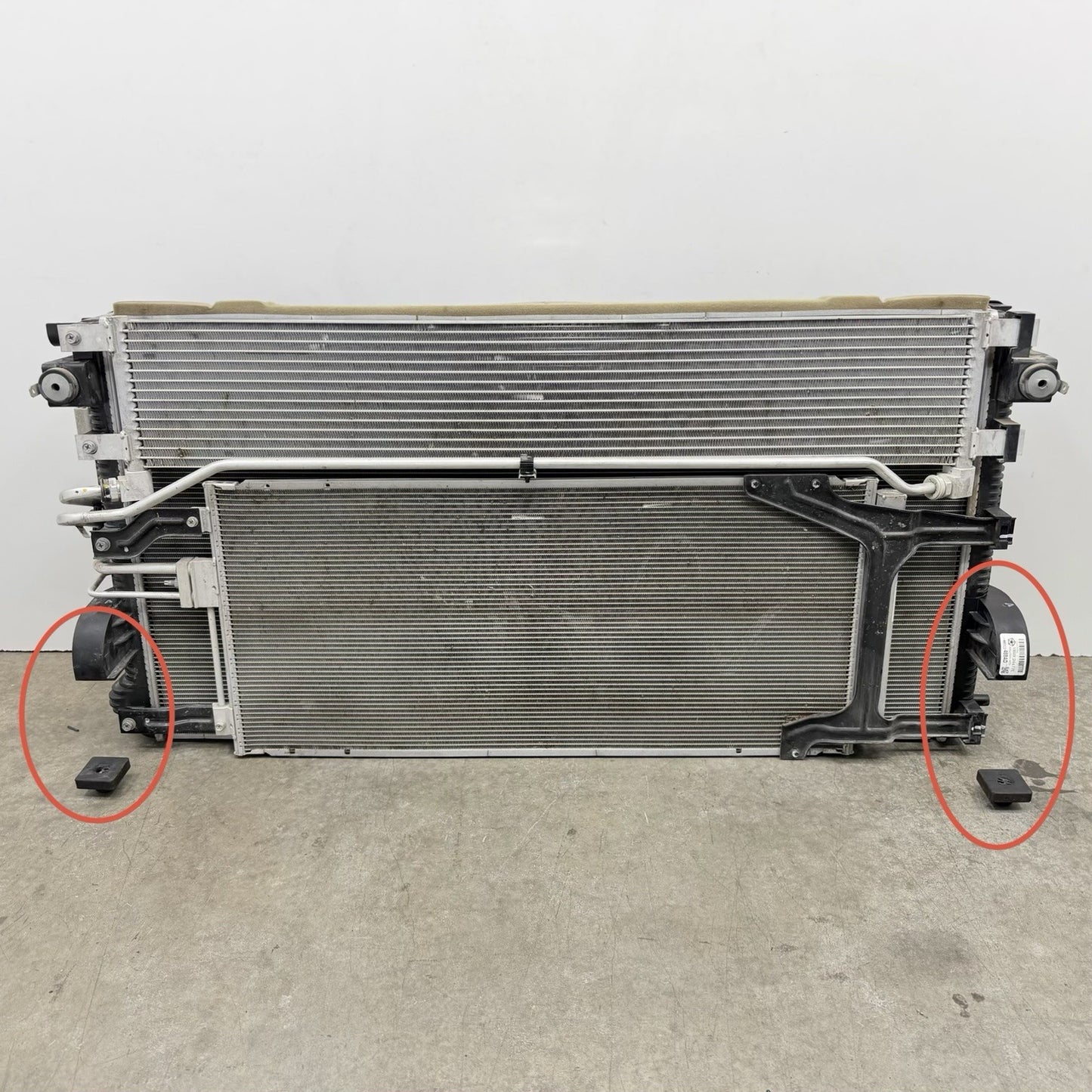 19-24 Ram 4500 5500 6.7L Radiator Support W/ Radiator Shutter Fan Assembly OEM