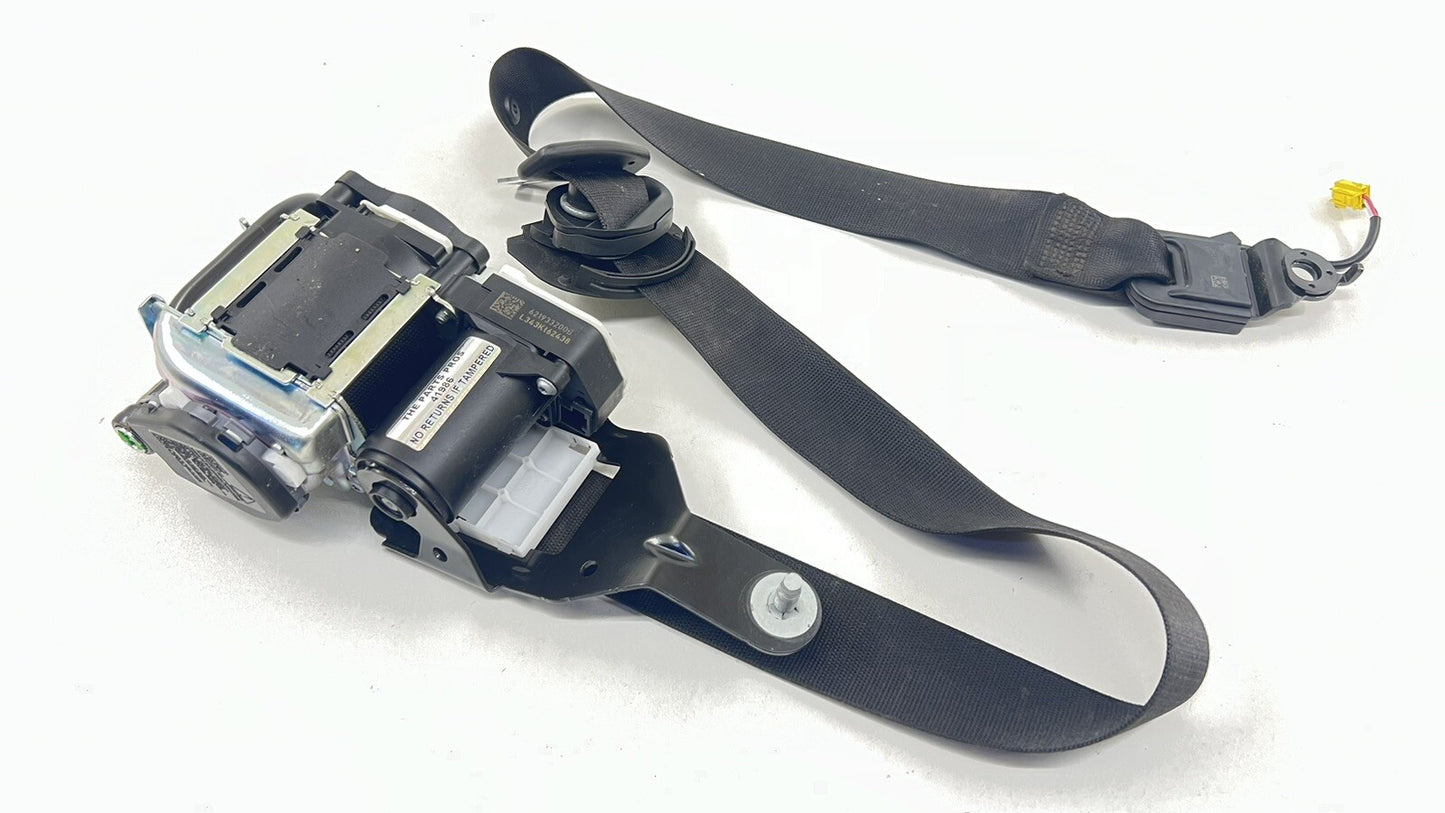 12-18 MERCEDES BENZ CLS550 W218 RIGHT FRONT SEATBELT SEAT BELT RETRACTOR OEM