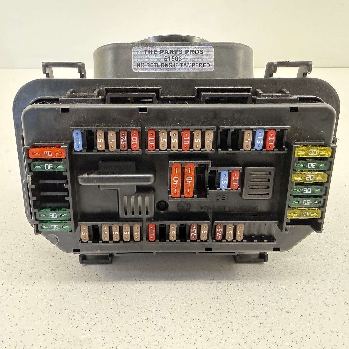 15-18 BMW F80 M3 Power Distribution Fuse Relay Box 9337879 OEM