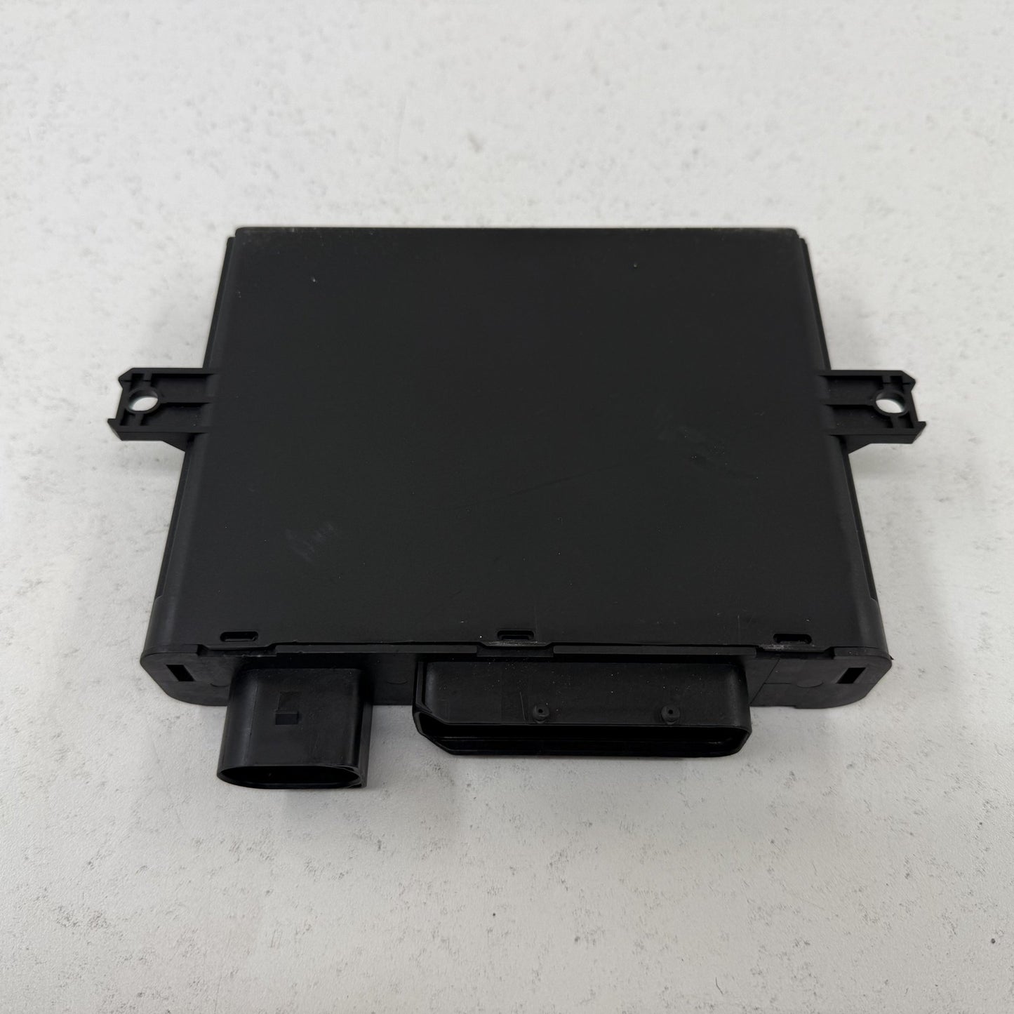 2014-2018 Bentley Flying Spur Kessy Keyless Entry 315MHz Module 3D0909137G OEM