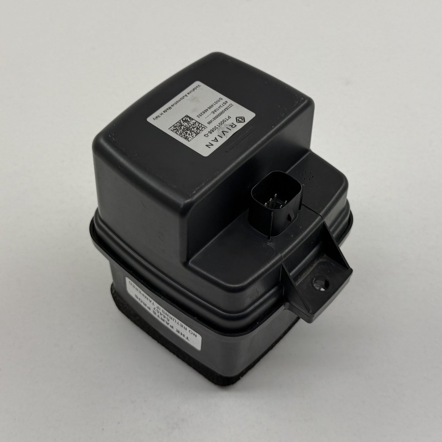 2022-2024 Rivian R1S AVAS Vehicle Approaching Pedestrian Speaker PT00013088 OEM