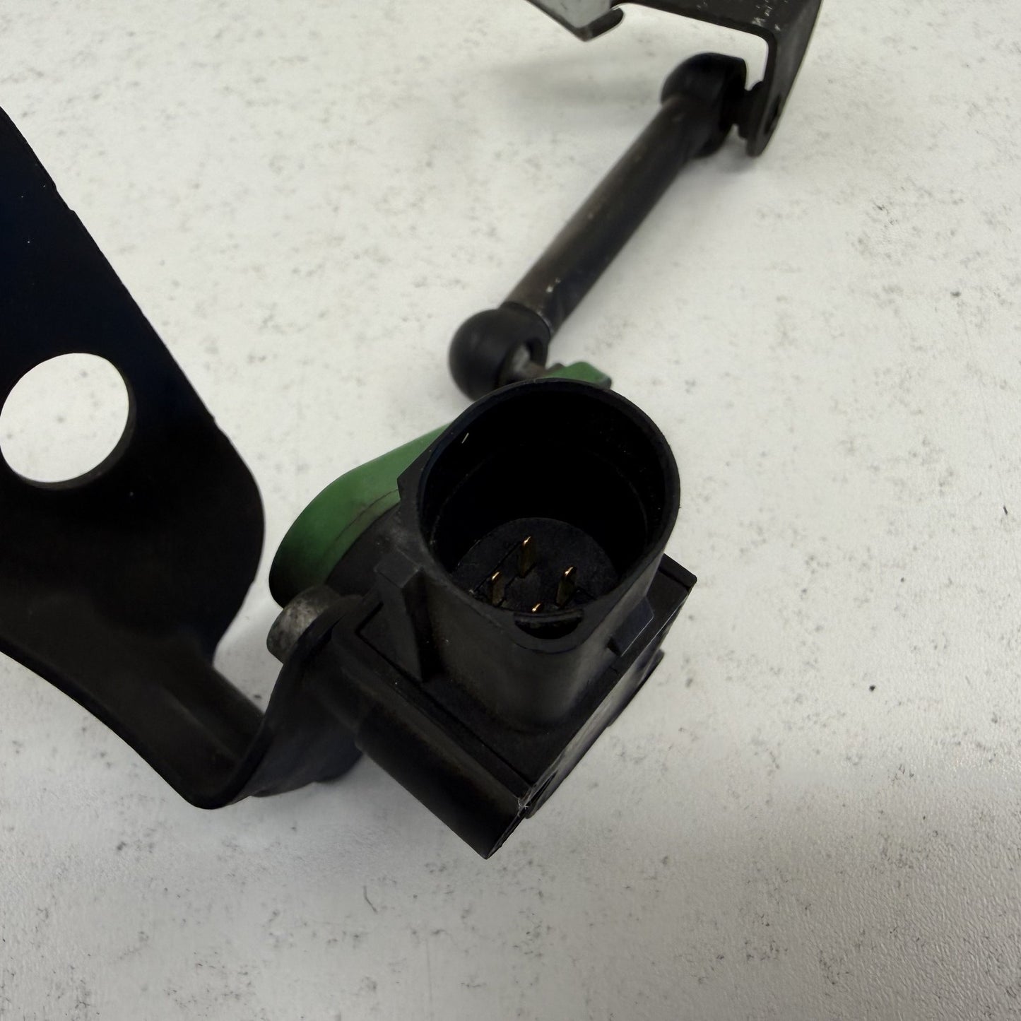 2014-2018 Bentley Flying Spur Right Rear Suspension Ride Height Level Sensor OEM