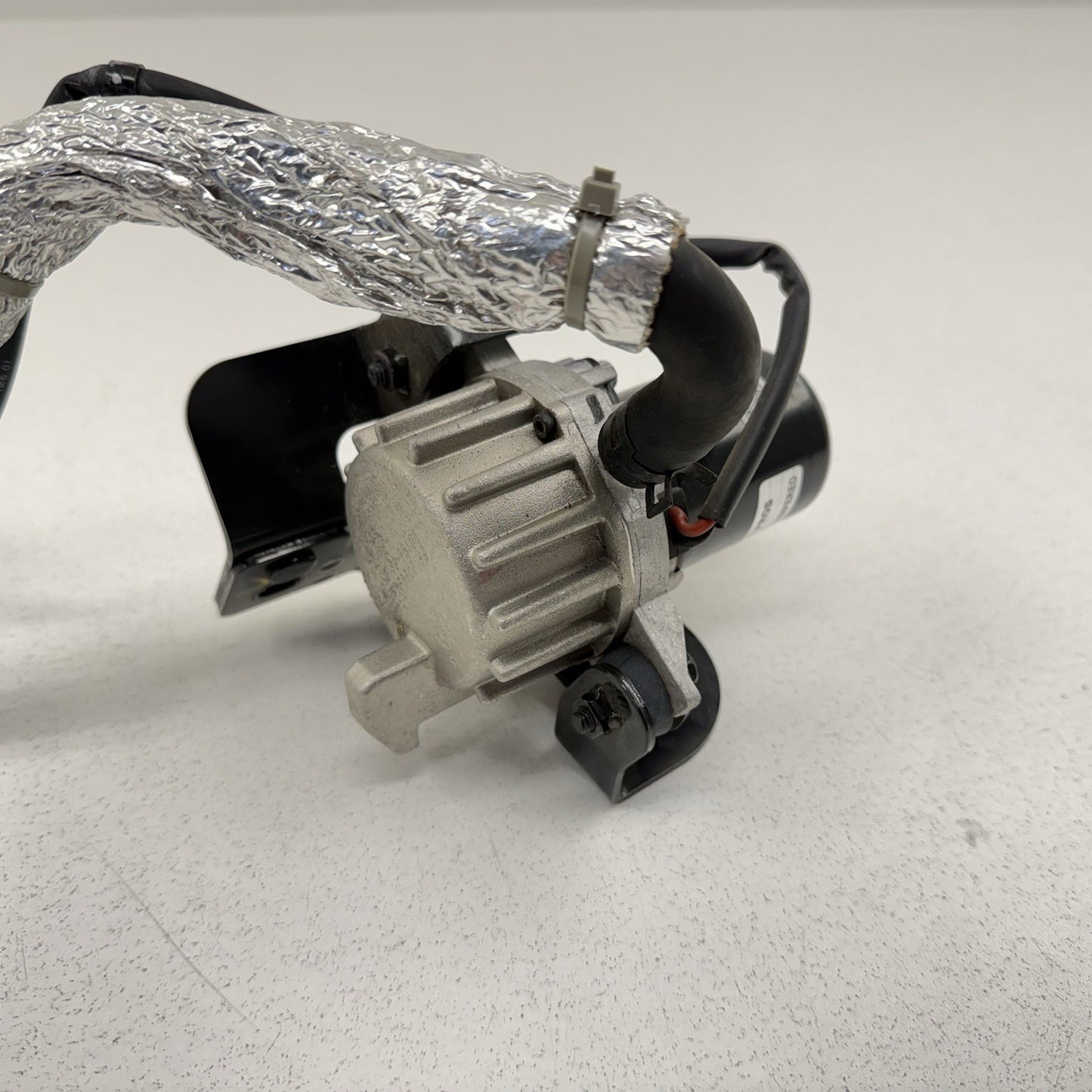22-26 Hyundai Elantra N 2.0L Automatic Brake Booster Vacuum Pump 59220-IB100 OEM