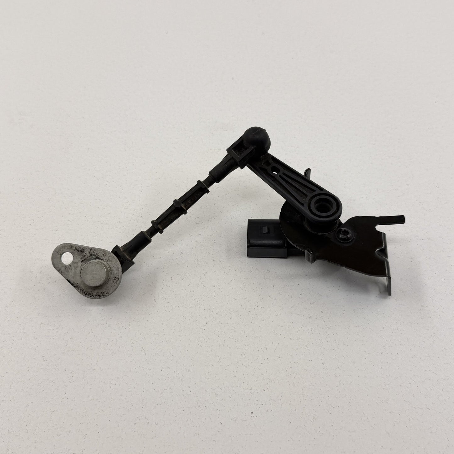 2022-2024 Rivian R1S R1T Right Rear Suspension Ride Height Level Sensor OEM