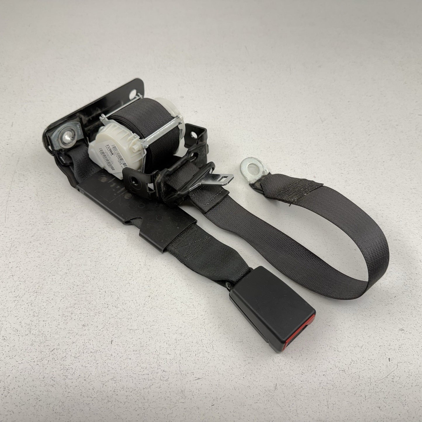 19-24 Ram 2500 3500 Rear Seatbelt Seat Belt Retractor Set Black OEM