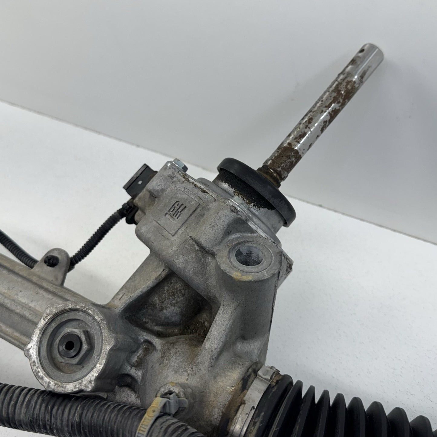 13-15 Chevrolet Camaro SS 1LE Electronic Steering Gear Box Rack And Pinion OEM