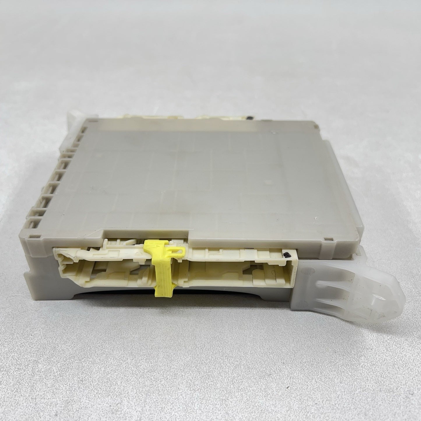 17-20 Subaru BRZ Integrated Body Control Module Fuse Relay Junction Box OEM