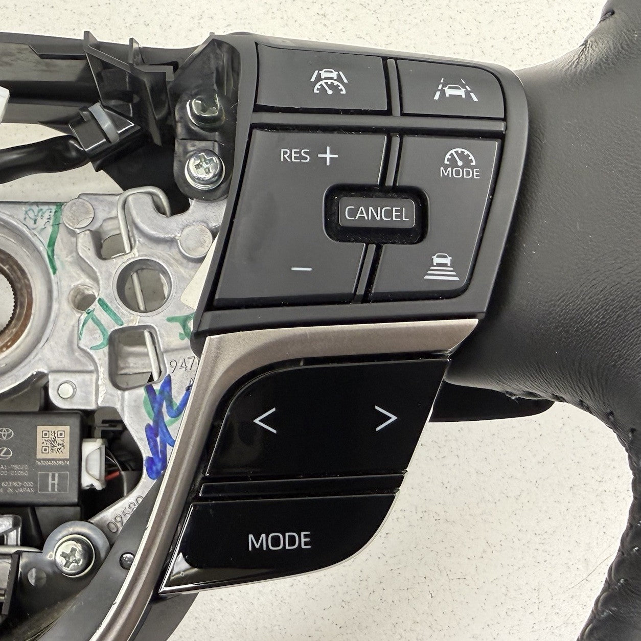 25-26 Toyota Camry XSE Heated Steering Wheel With Controls Leather Black OEM