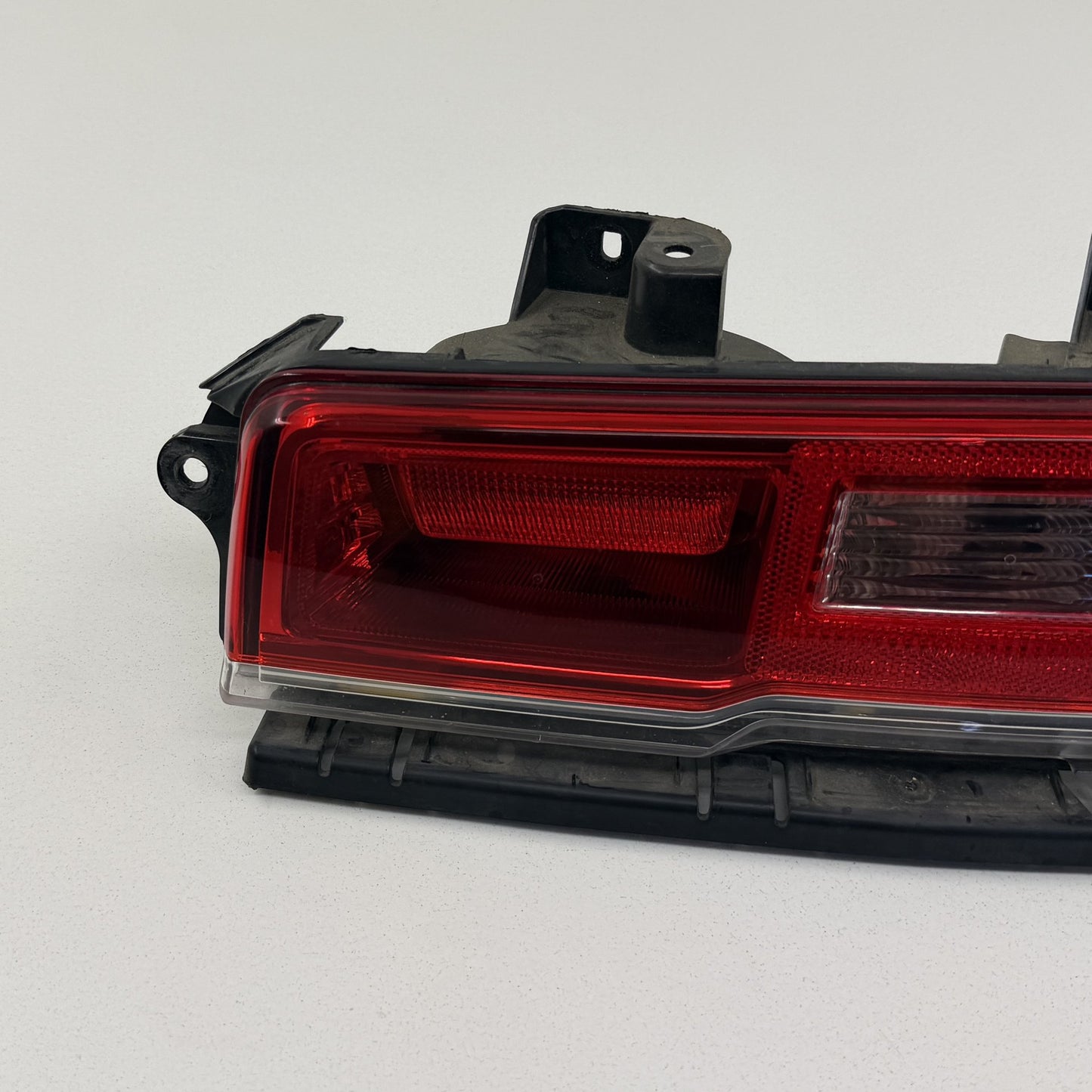 2014-2015 Chevrolet Camaro Right Rear Halogen Taillight Tail Light Lamp OEM