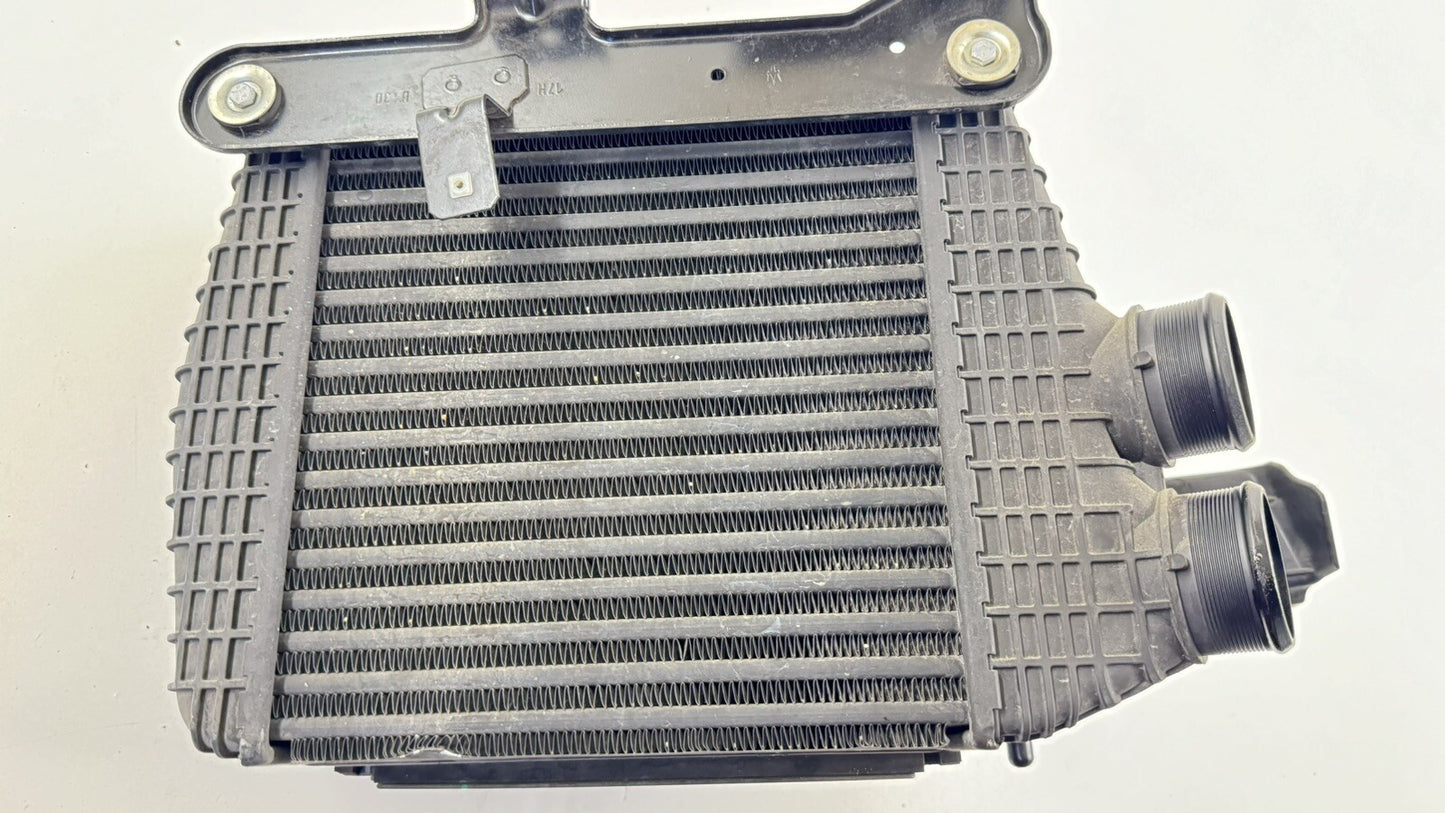 18-23 MASERATI GHIBLI DRIVER LEFT TURBO INTERCOOLER W/ DUCT 670035636 OEM