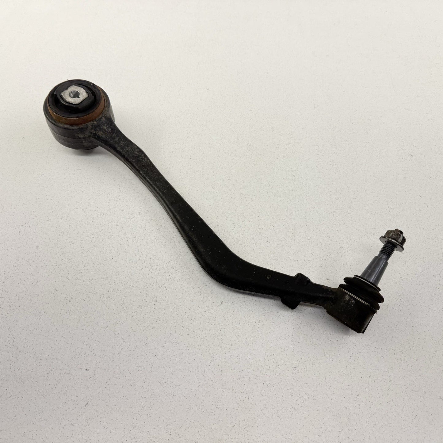 10-15 Chevrolet Camaro SS Passenger Right Front Control Arm Suspension Pair OEM