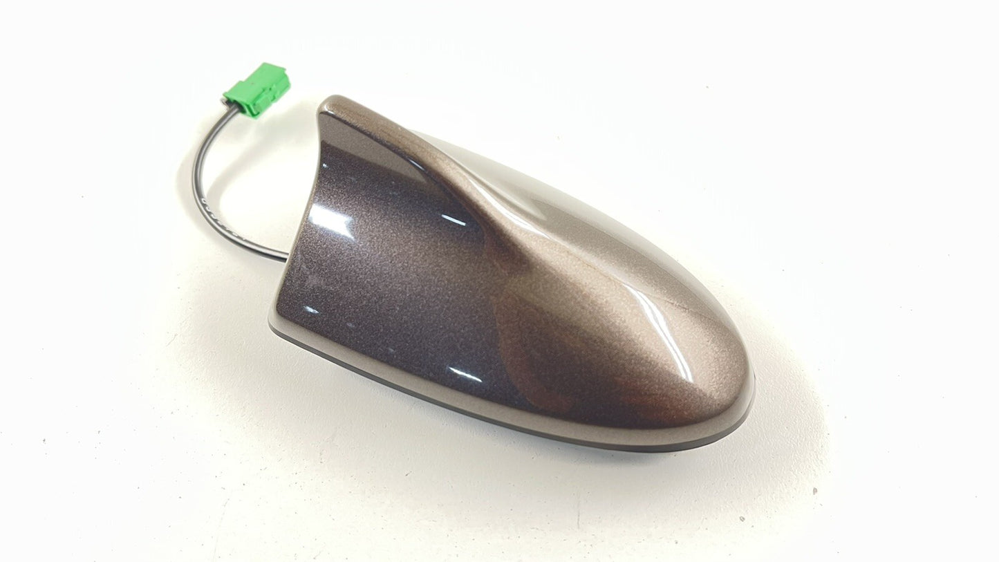 14-20 INFINITI Q50 Q60 ROOF SHARK FIN RADIO ANTENNA RECEIVER OEM