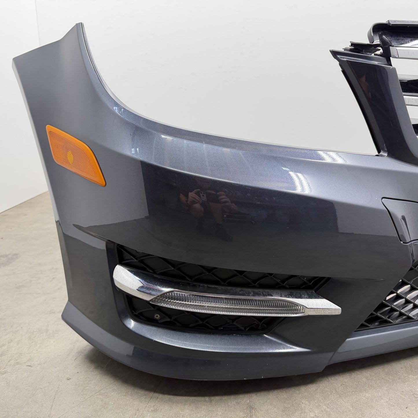 2012-2014 Mercedes C250 C300 C350 W204 Front Bumper Cover Complete W/ Grill OEM