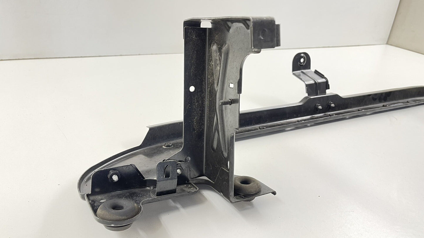 14-23 MASERATI QUATTROPORTE FRONT LOWER RADIATOR MOUNT SUPPORT BRACKET OEM