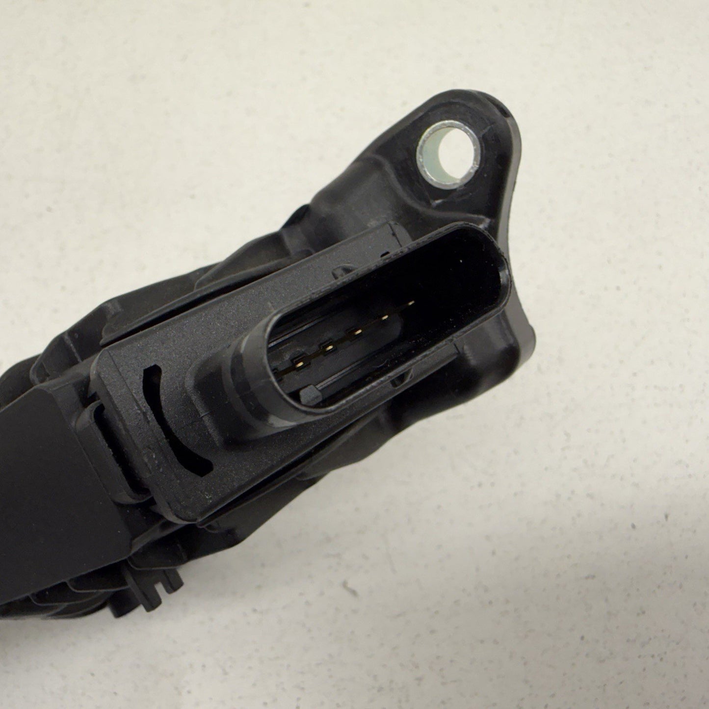 18-25 Audi A5 S5 RS5 Gas Pedal Throttle Accelerator Sensor 8W1723523A OEM