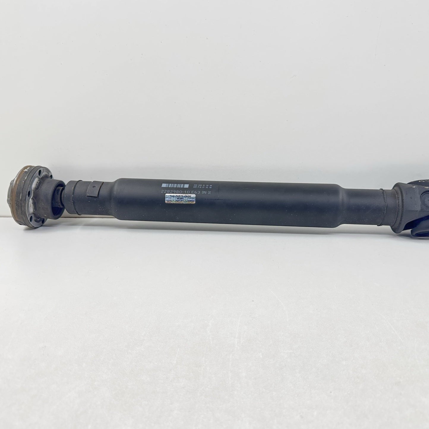 06-10 BMW M6 E63 E64 DRIVESHAFT DRIVE SHAFT PROPELLER CARRIER 2282980-10 OEM