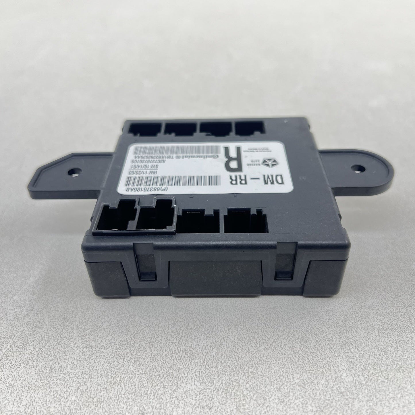 17-24 MASERATI GHIBLI PASSENGER RIGHT REAR DOOR CONTROL MODULE 68376186AB OEM
