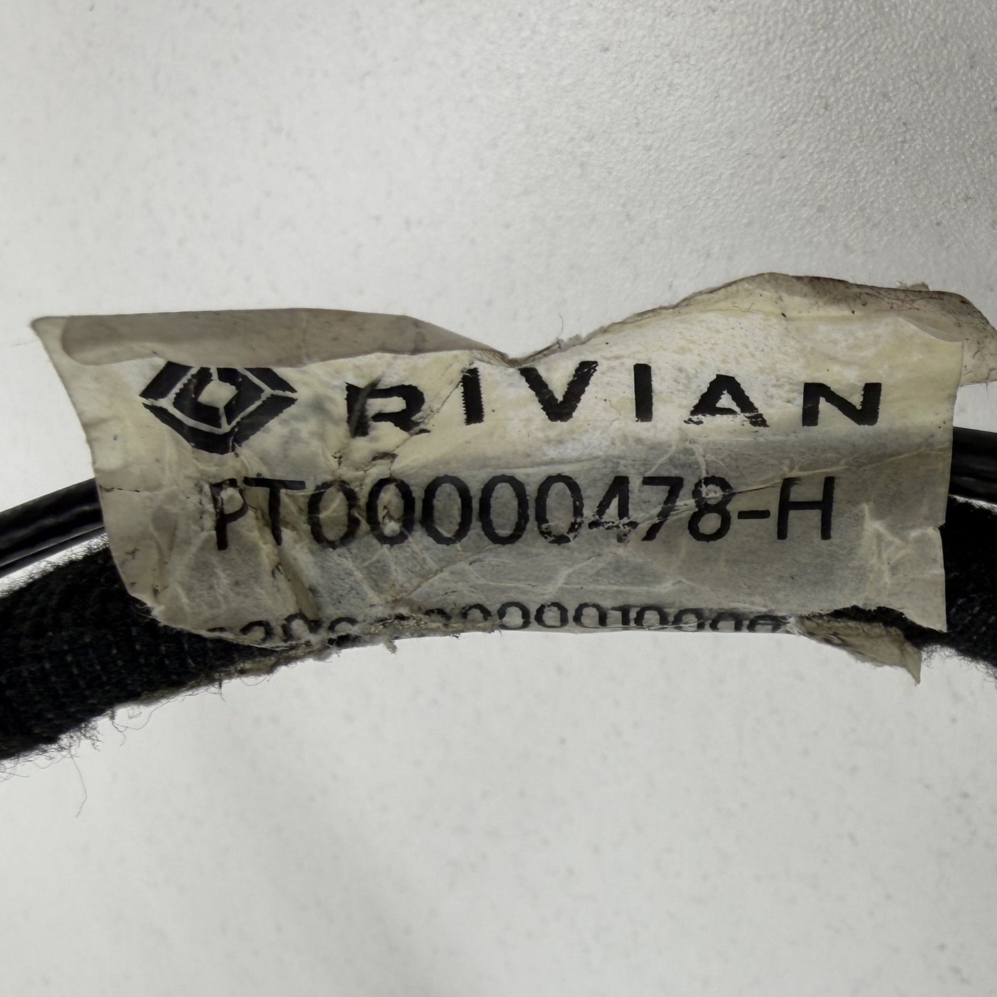 2022-2024 Rivian R1S R1T Right Front Door Mirror Side View W/ Camera OEM
