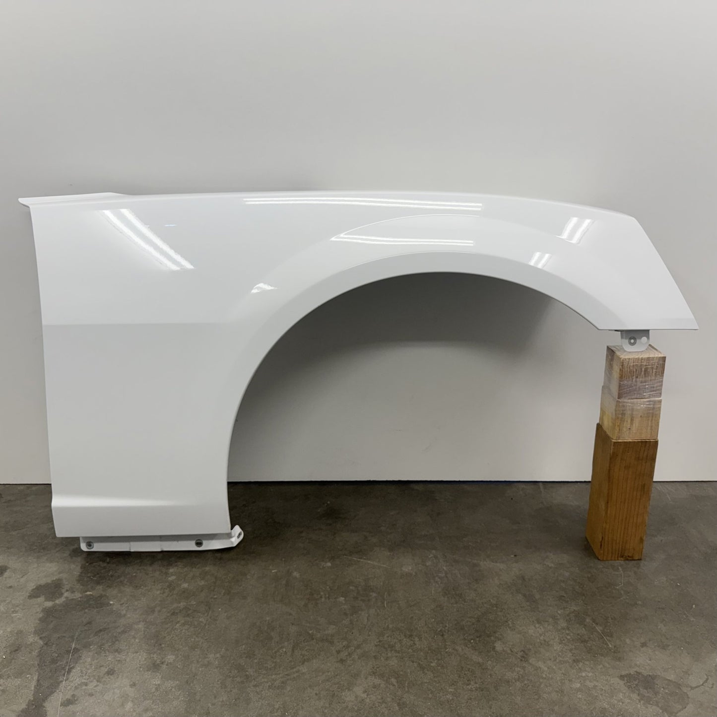 2010-2015 Chevrolet Camaro SS Right Front Fender Panel Summit White OEM