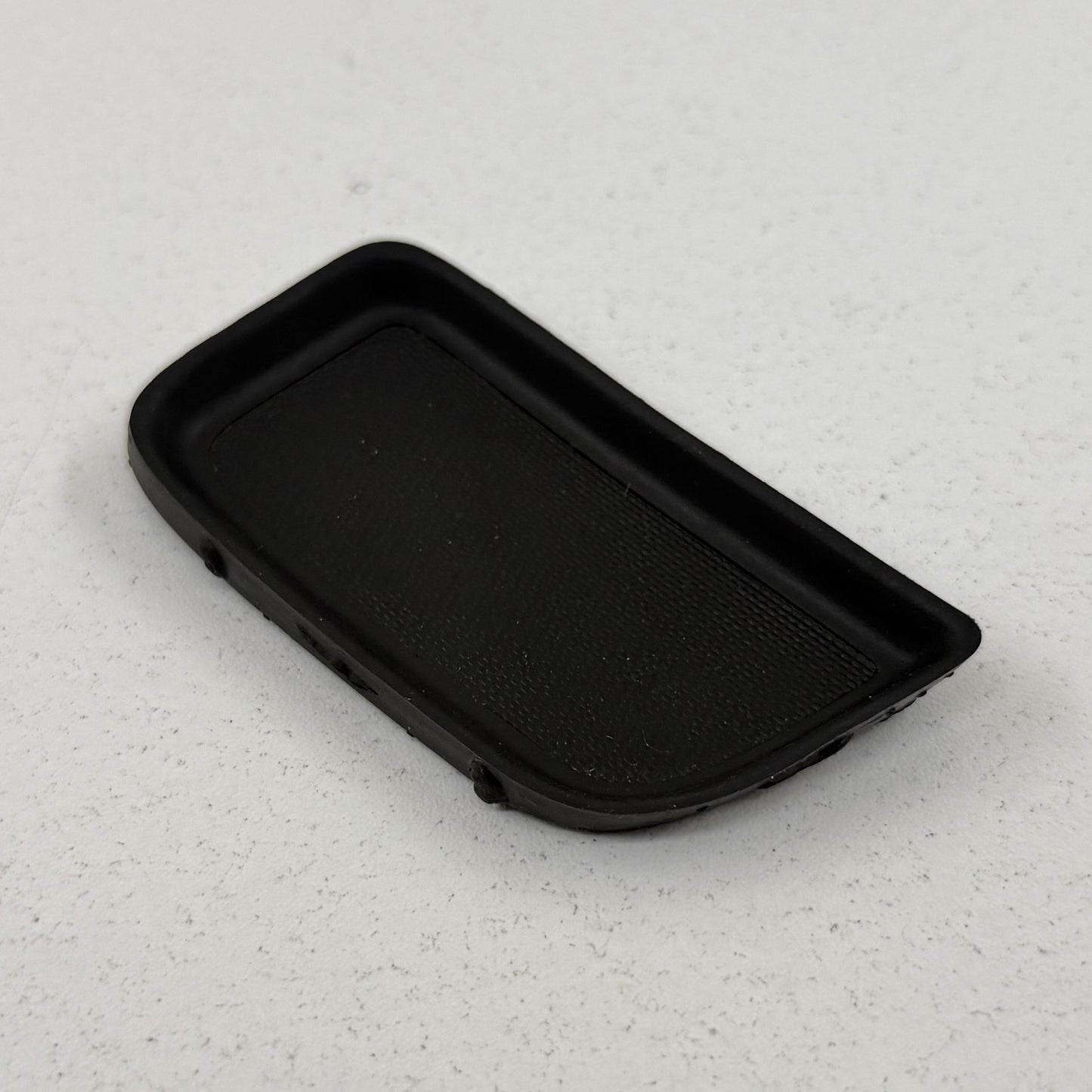 2010-2015 Chevrolet Camaro Right Door Panel Pull Handle Insert Cover Trim OEM