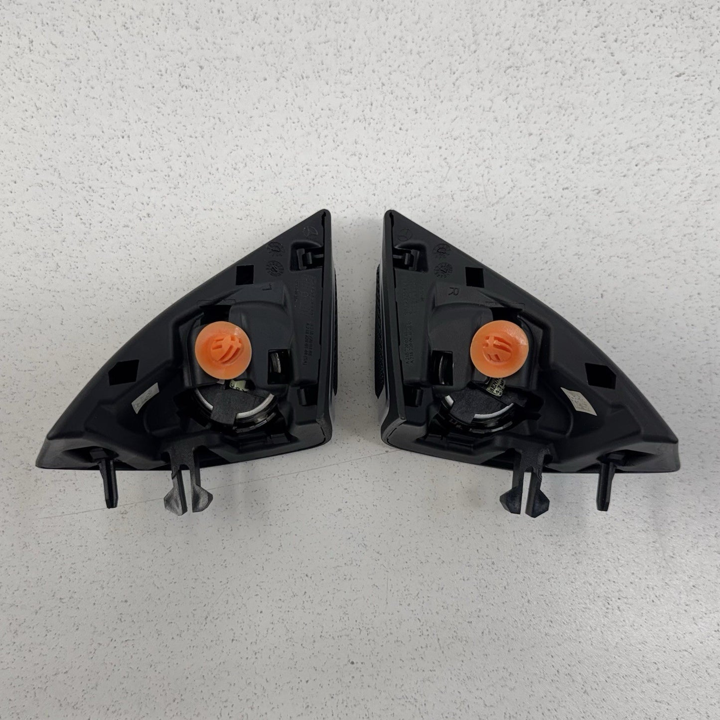 12-18 Mercedes W218 CLS550 Front Door Panel Corner Tweeter Speaker Pair OEM