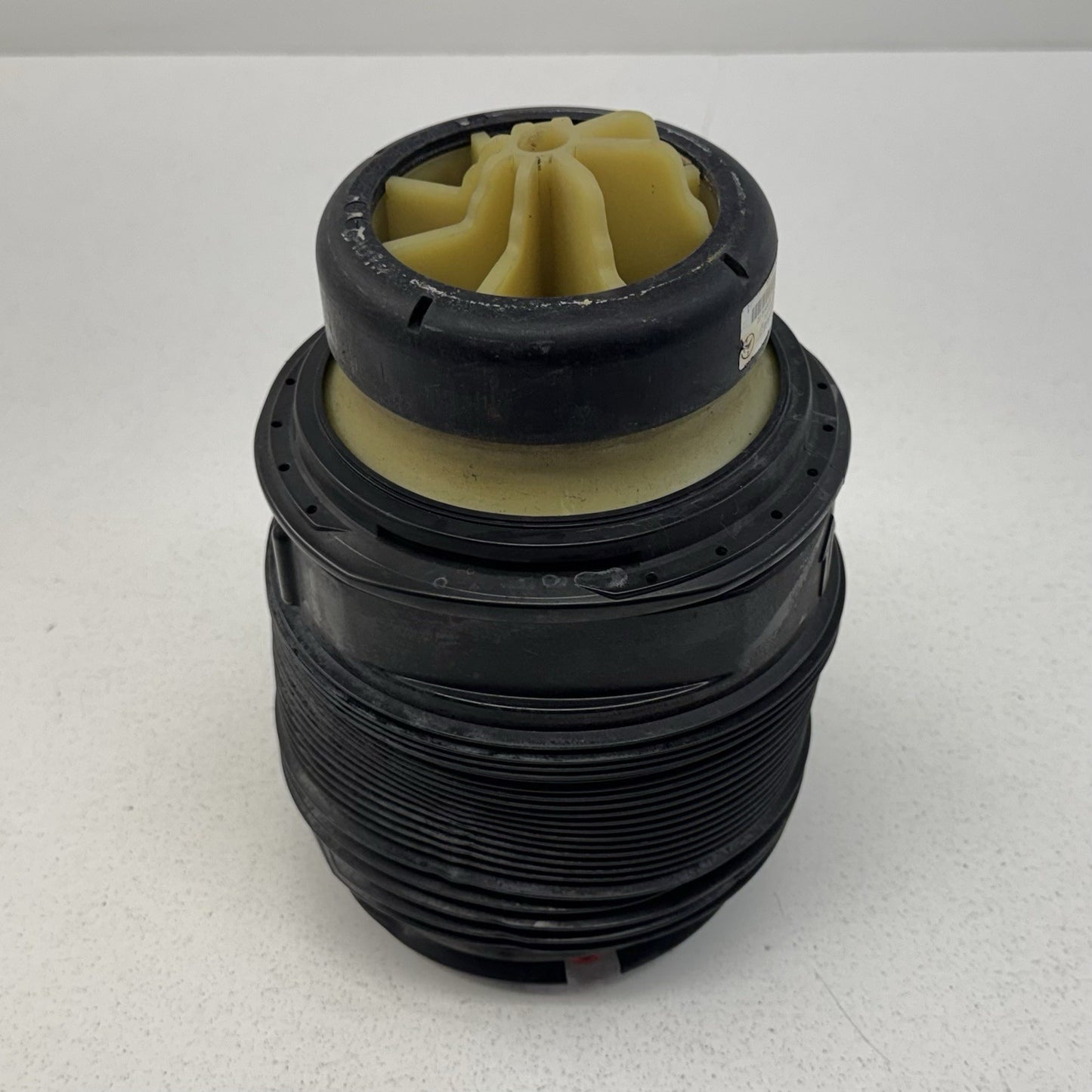 10-18 Mercedes W212 W218 CLS550 E550 Left Rear Air Suspension Bag Shock OEM