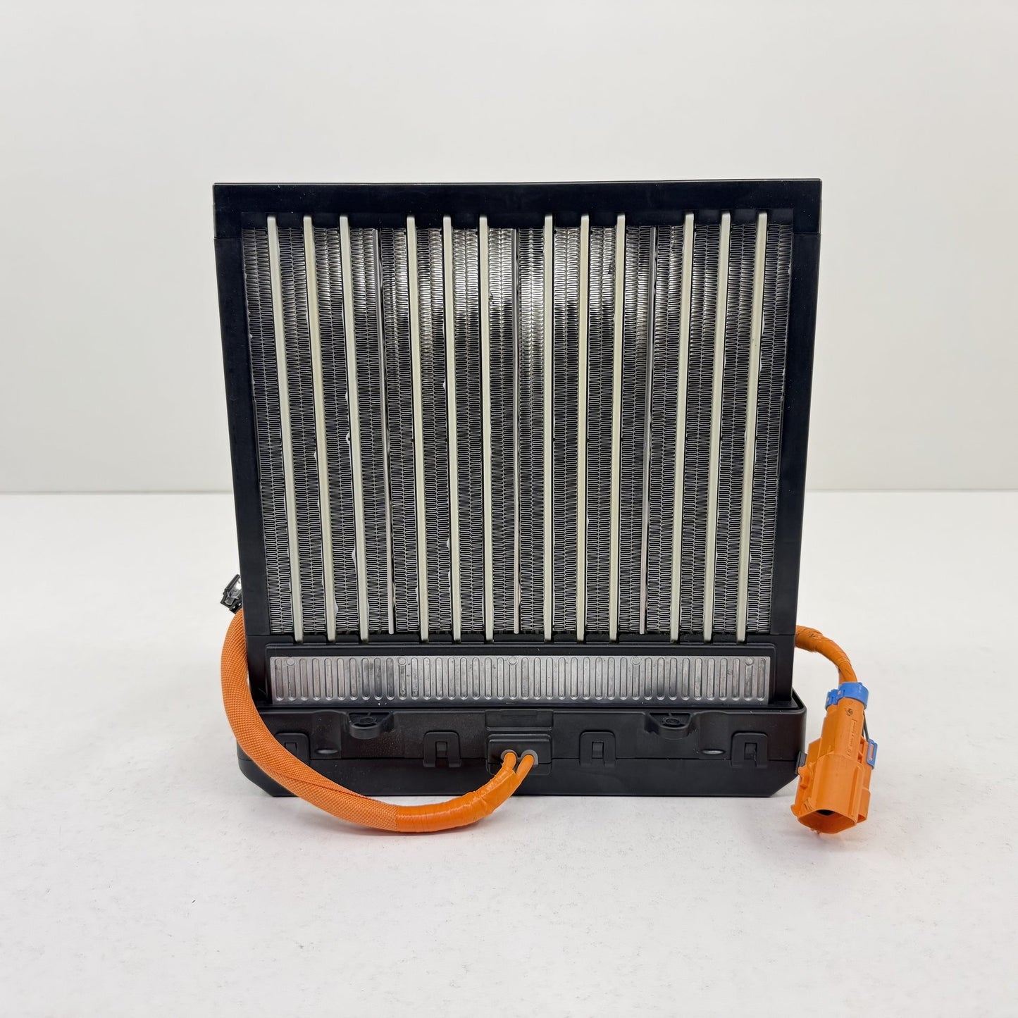 2022-2024 Rivian R1S R1T High Voltage PTC Heater Core Element PT00001842-J OEM