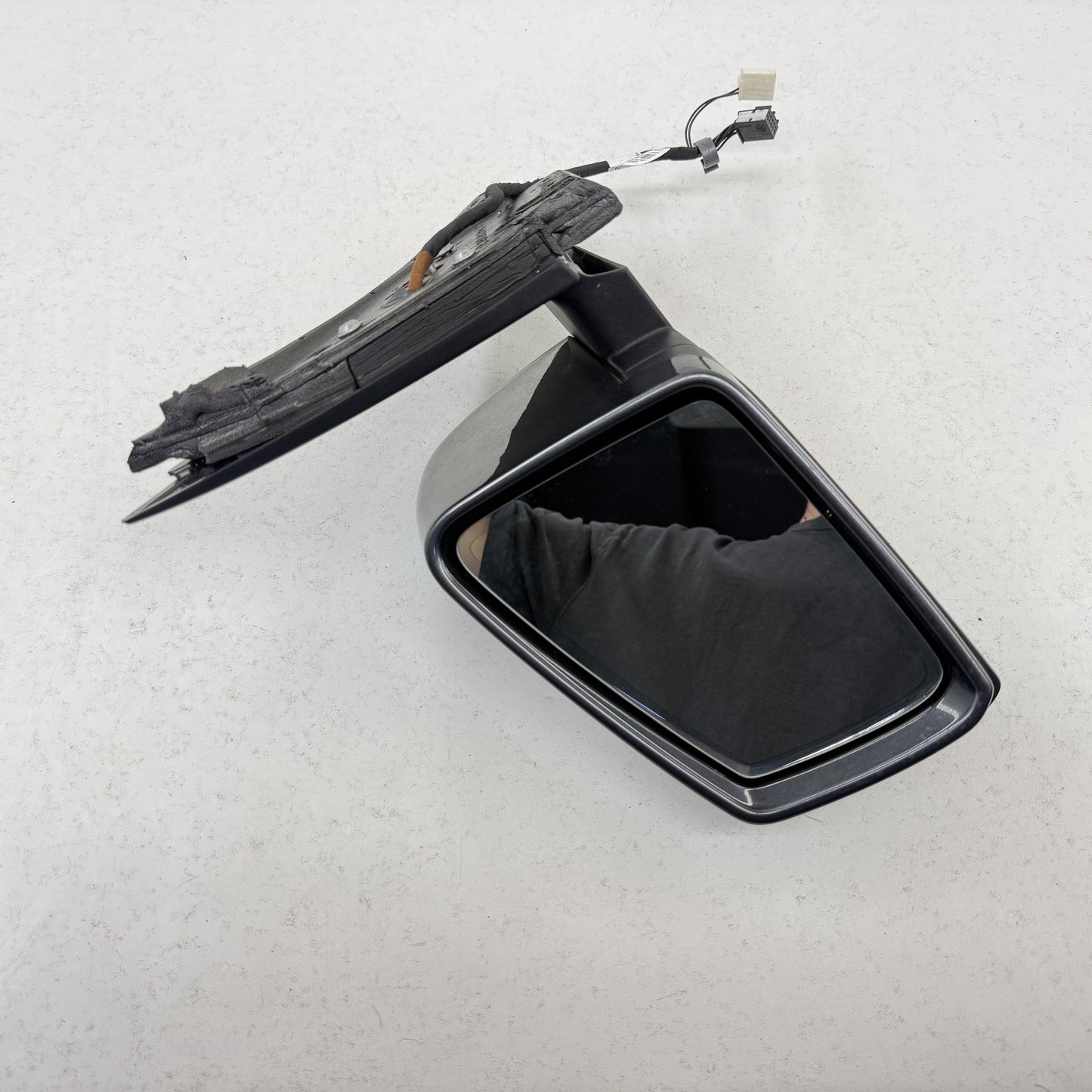 2012-2014 Mercedes-Benz C250 W204 Driver Left Front Door Mirror Side View OEM