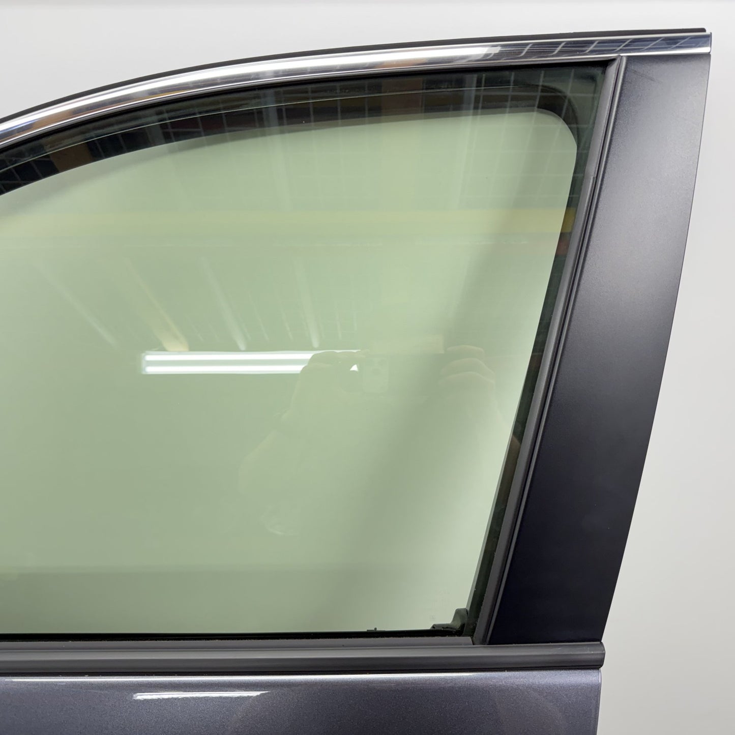 2019-2025 Toyota RAV4 Driver Left Front Door Shell Complete W/ Glass OEM *NOTE*