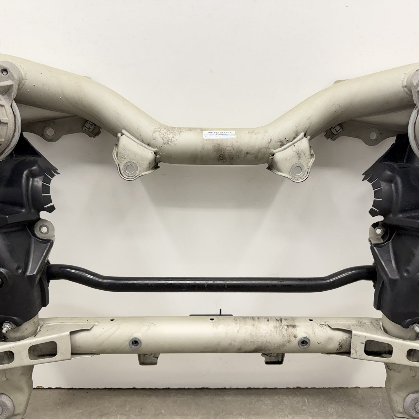 12-18 Mercedes W218 CLS550 Front Subframe Crossmember Engine Cradle Carrier OEM