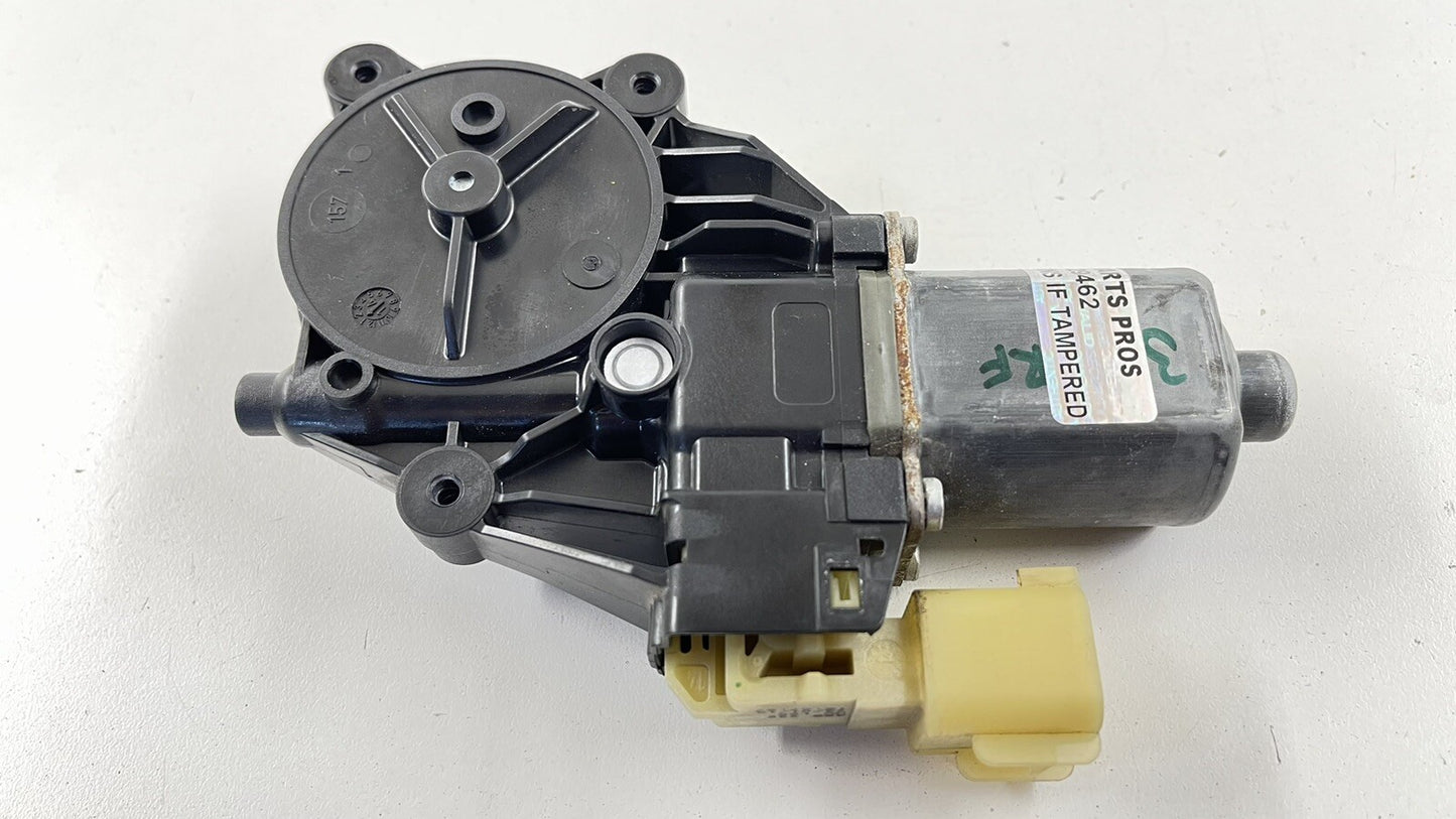 14-23 MASERATI GHIBLI RIGHT FRONT OR REAR DOOR WINDOW REGULATOR MOTOR OEM
