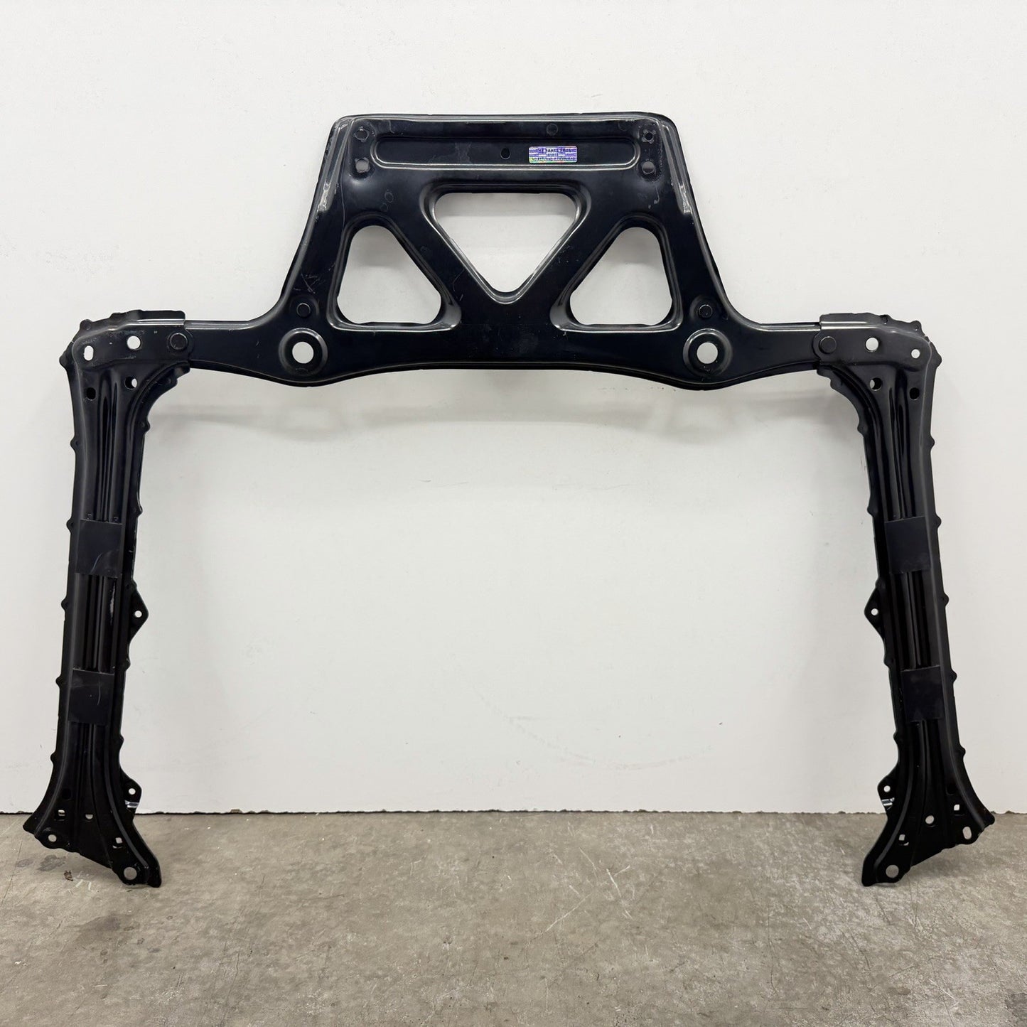 21-26 Lexus IS300 IS350 Rear Crossmember Center Brace With Mount Brace Pair OEM