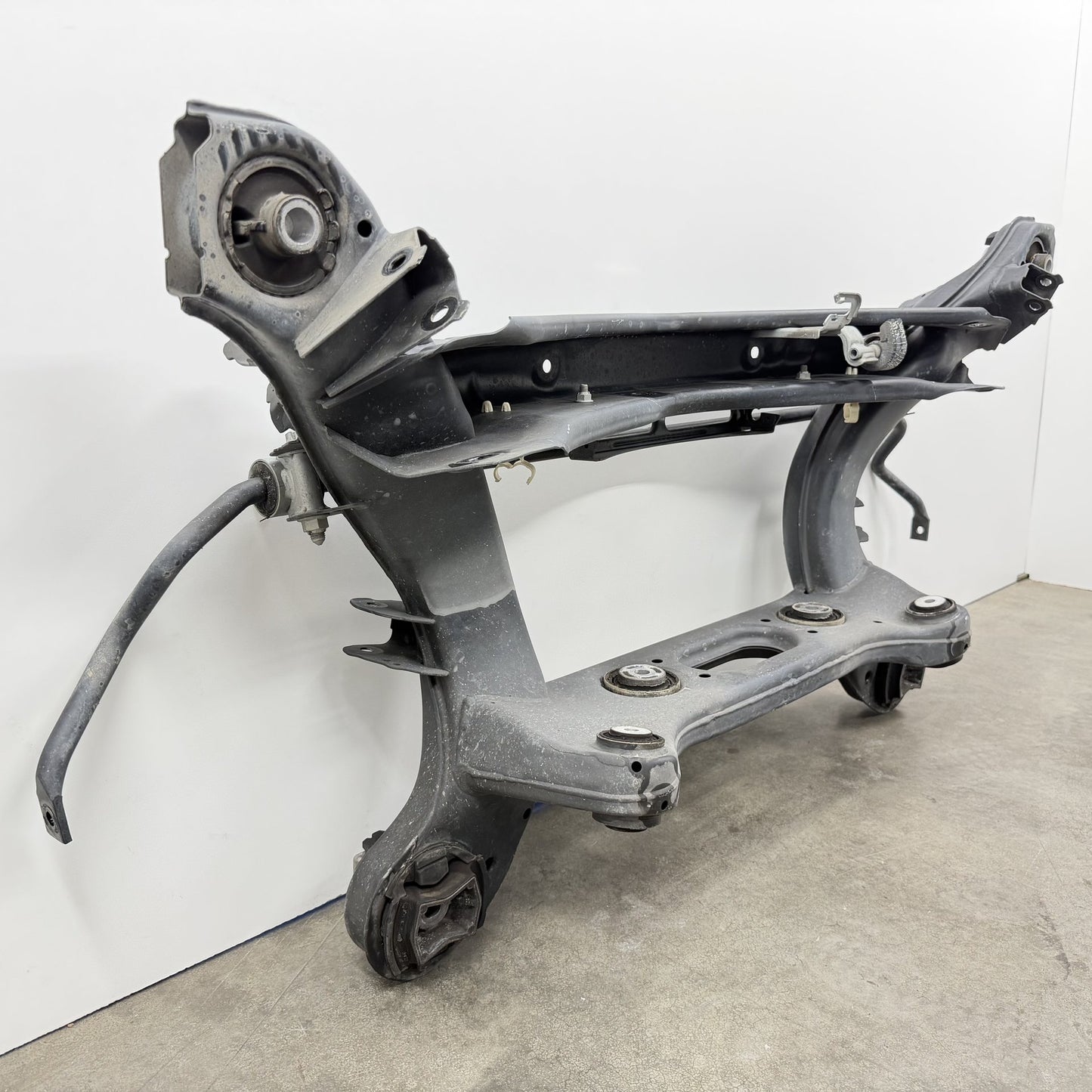 2008-2014 Mercedes C250 W204 Rear Subframe Crossmember Cradle 2043503707 OEM