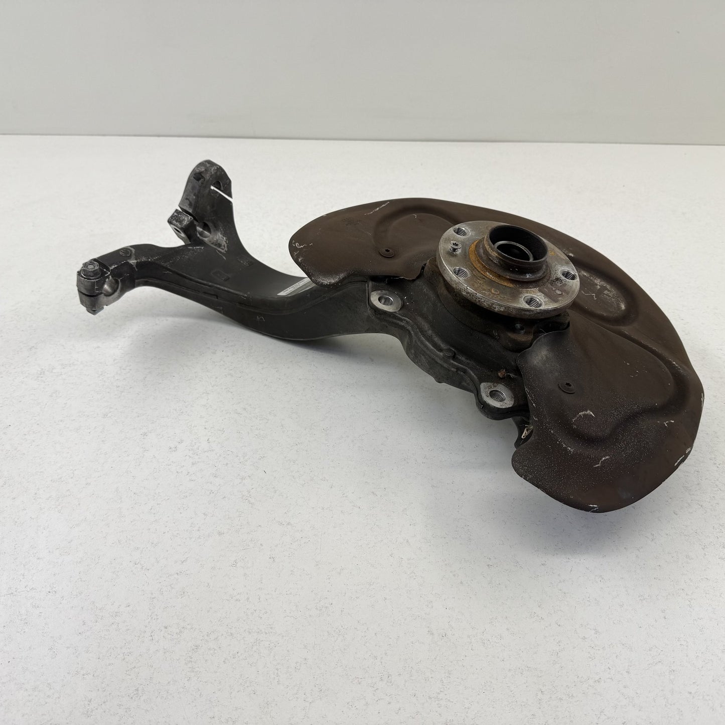 2014-2018 Bentley Flying Spur Right Front Spindle Knuckle Hub Wheel Bearing OEM